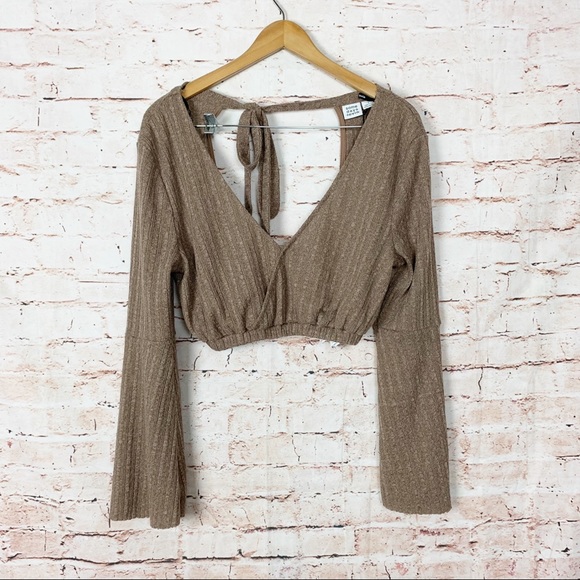 Some Days Lovin Latte Open Back Top Size Small - Picture 4 of 10